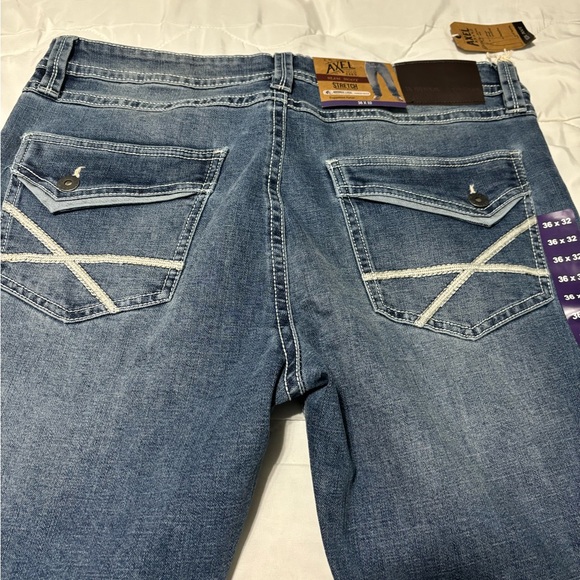 Axel boot cut - Picture 3 of 3